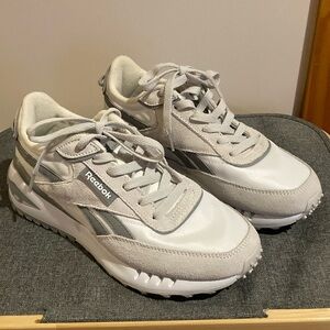 NWOB Reebok. sneakers